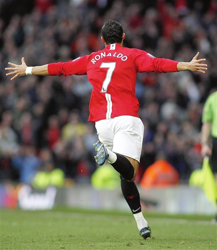 第一届全国学生（青年）运动会（公开组）乒乓球比赛首金诞生央视新闻客户端.