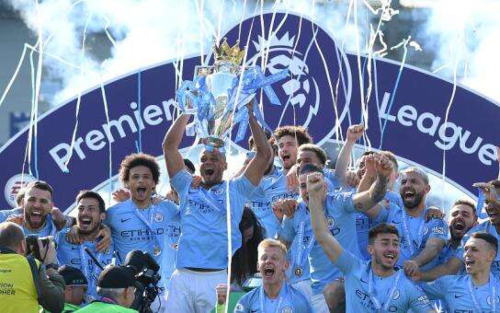 尤其是在外 尤其是在外